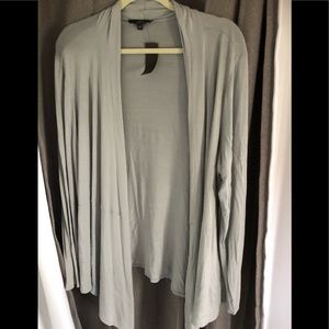 Gray long sleeve top cover
